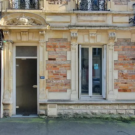 Charming With View Of The Abbaye-aux-hommes Apartment
