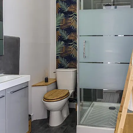 Charming With View Of The Abbaye-aux-hommes Apartmán *